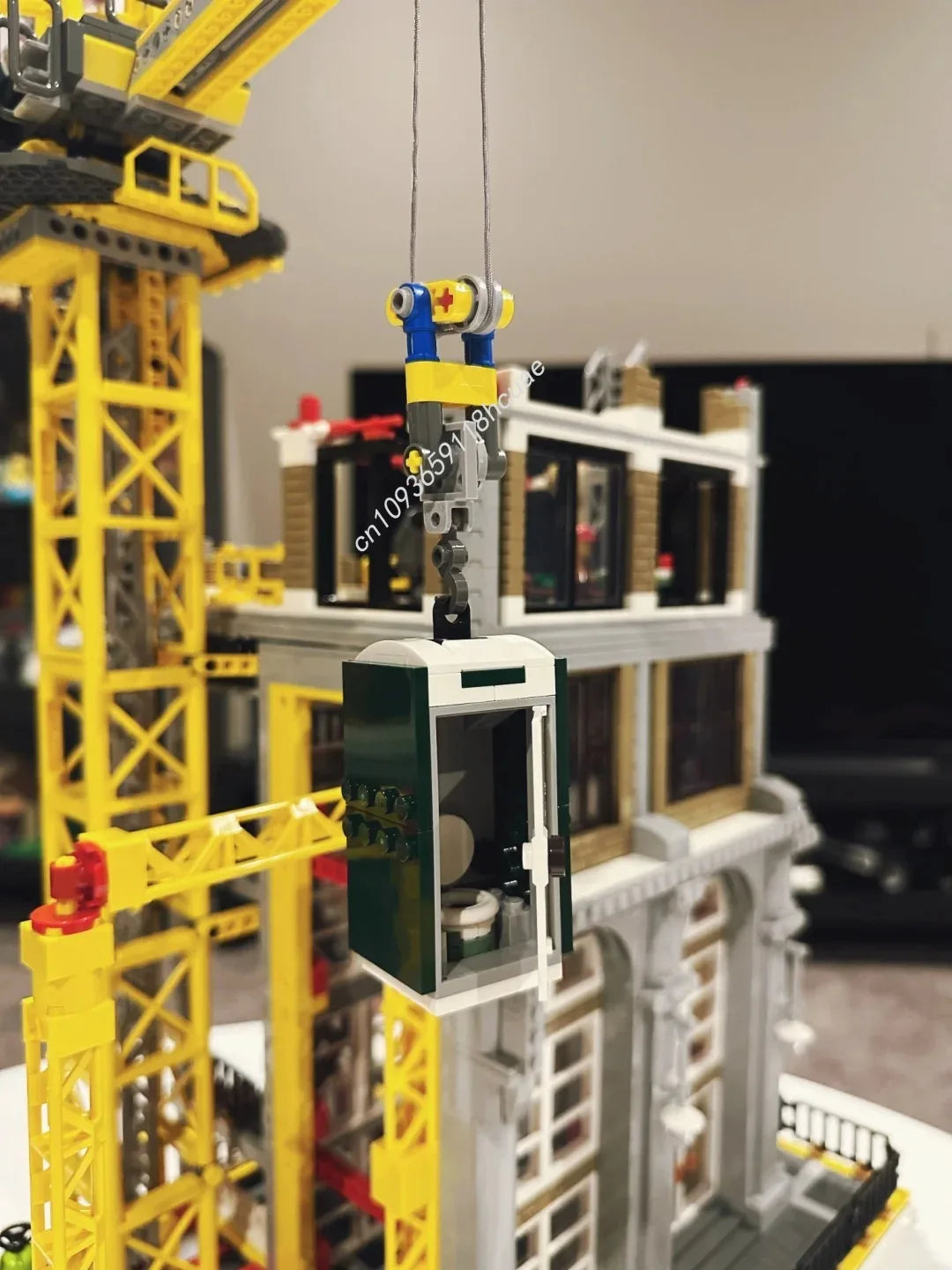 Modular Crane